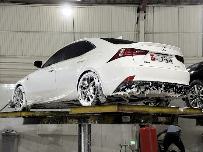 CAR WASH AL EATEMAD CAR WASH ، مغسلةالاعتماد لغسيل سيارات in Batha Al Hayer
