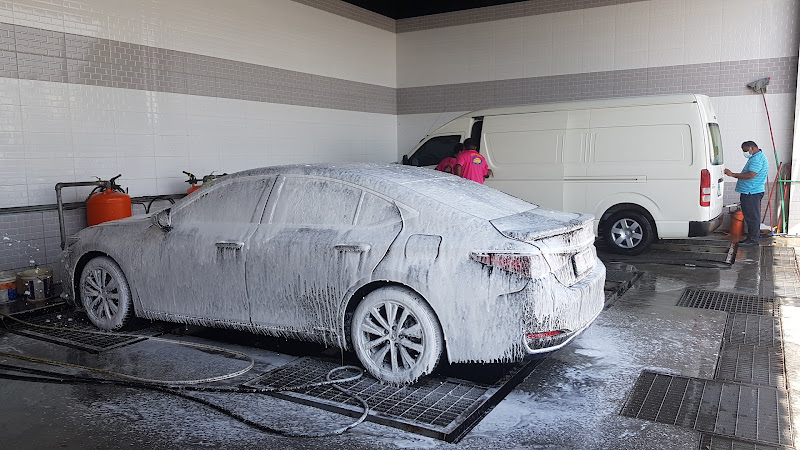 High Level Car Wash in M3