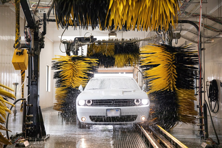 Jesr Alajaeb Parking Car Wash L.L.C S.O.C in Business Bay