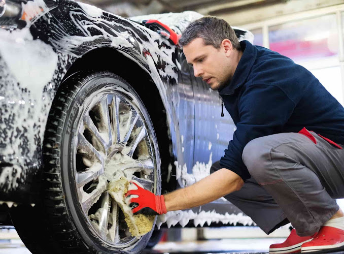 Karim Car Wash in Deira