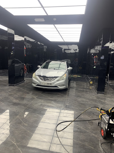 KRASTAL WASH CARS. كرستال لغسيل السيارات in Musaffah Industrial