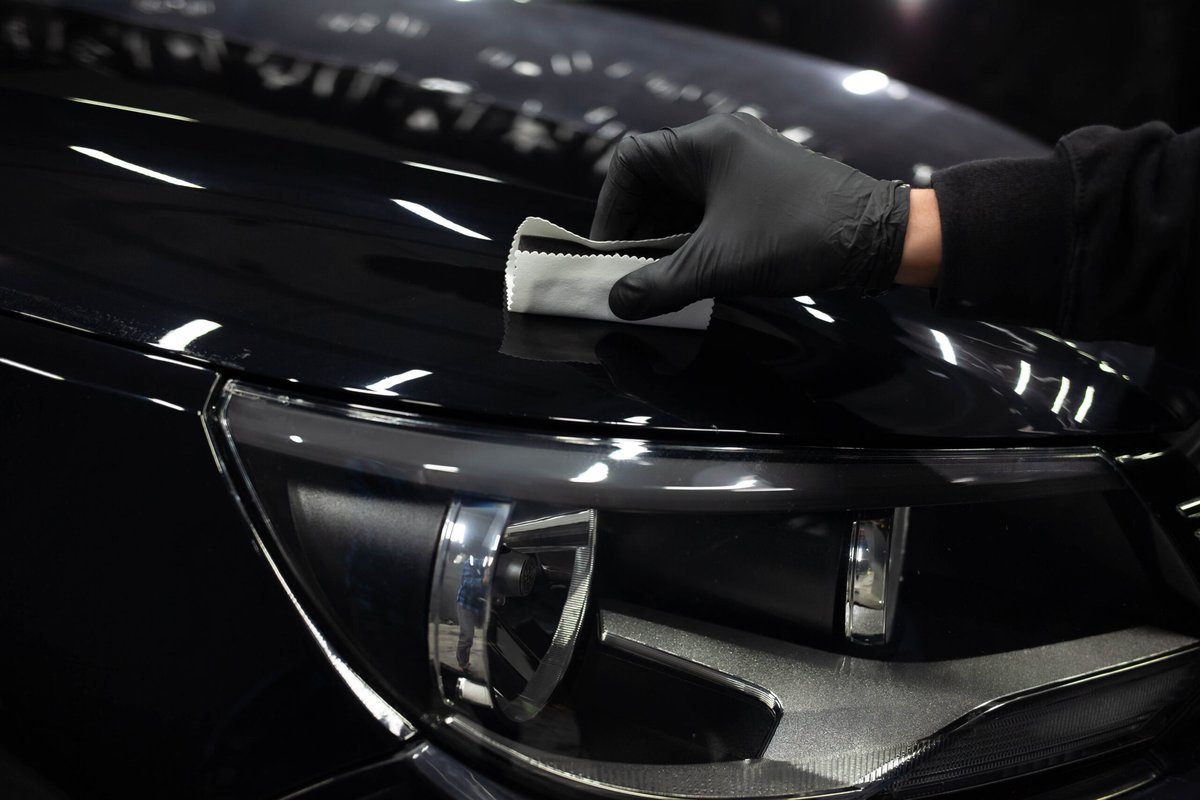 Menzerna car care ppf - جلاد الحماية من ديزرت شيلد. in Deira