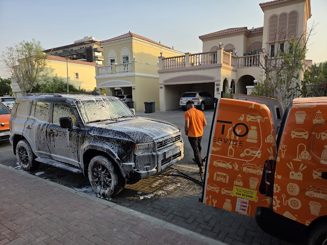 MUTTO Premium car wash in Dubai