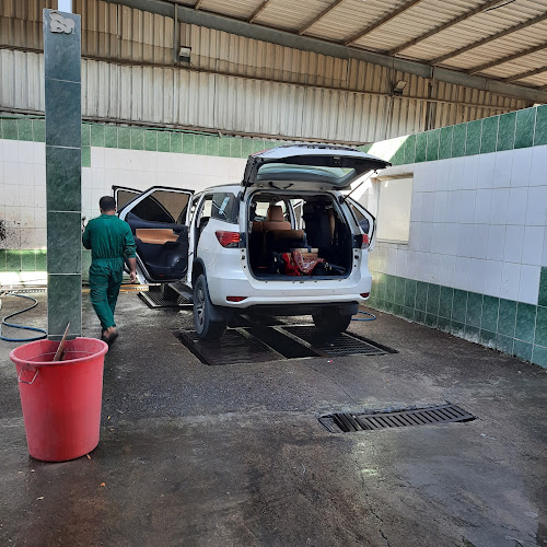 Rotana Car Wash in Batha Al Hayer