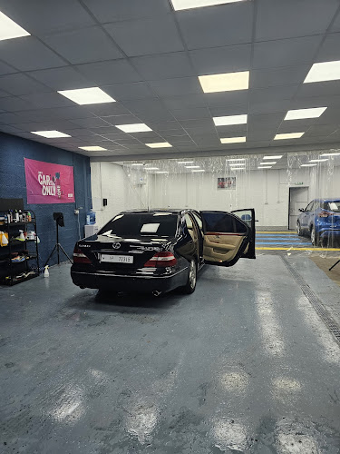 The Detail Bay Garage in Ras Al Khor Industrial Area 1