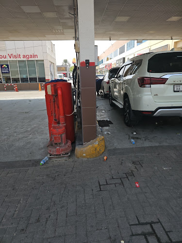 Total Quartz Car Washing and Servicing in Nadd Al Hamar