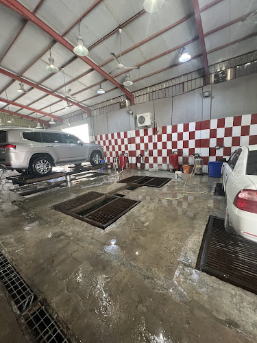 ربوع البوادي لتنظيف وتلميع السيارات in Al Ajayyiz