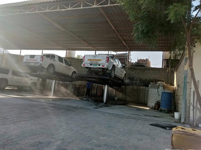 مغسلة الإخلاص للسيارات in Al Hail